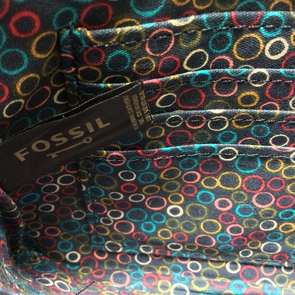 Fossil wristlet - Picture 2 of 3